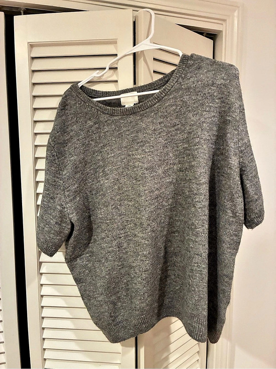 H&M Sweaters - H&Medium Gray Crew Neck Sweater Size Medium